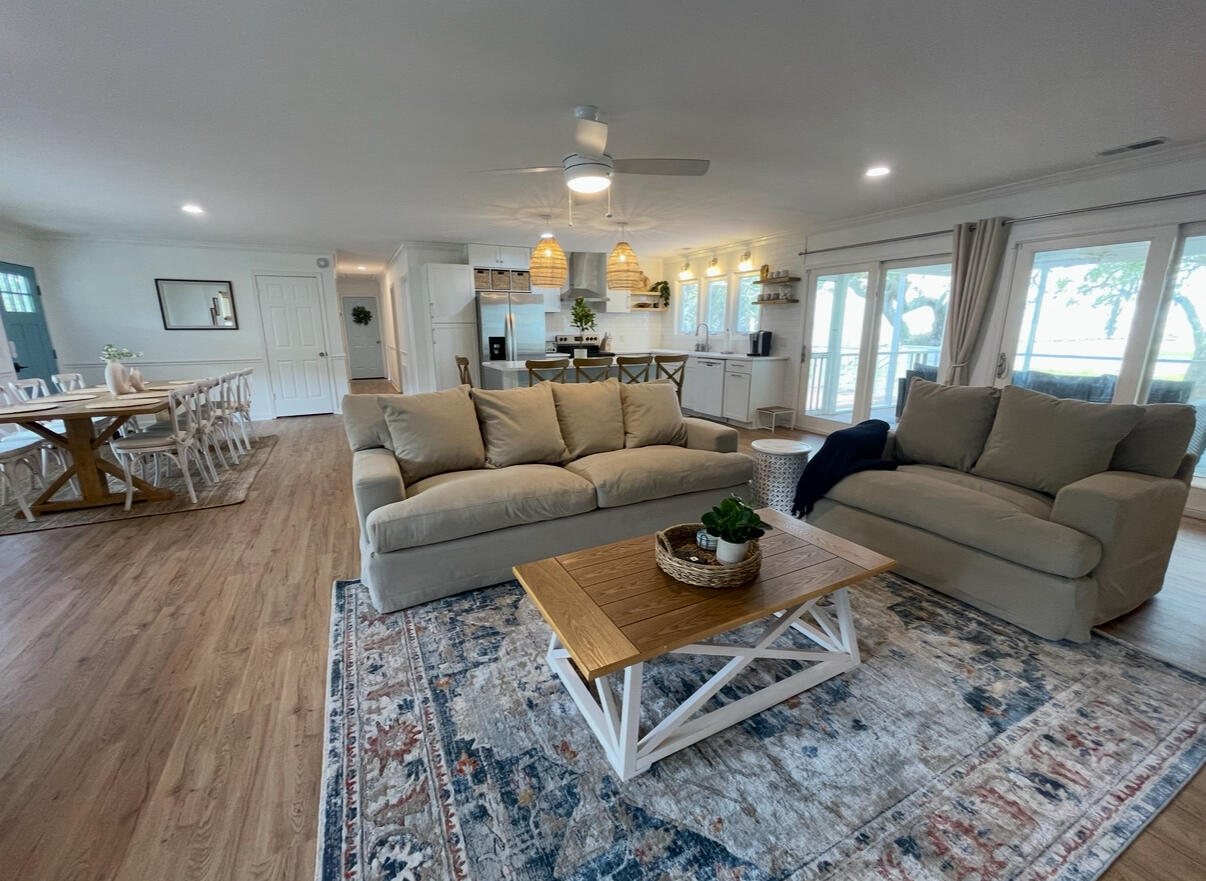 71 Harbor River Circle