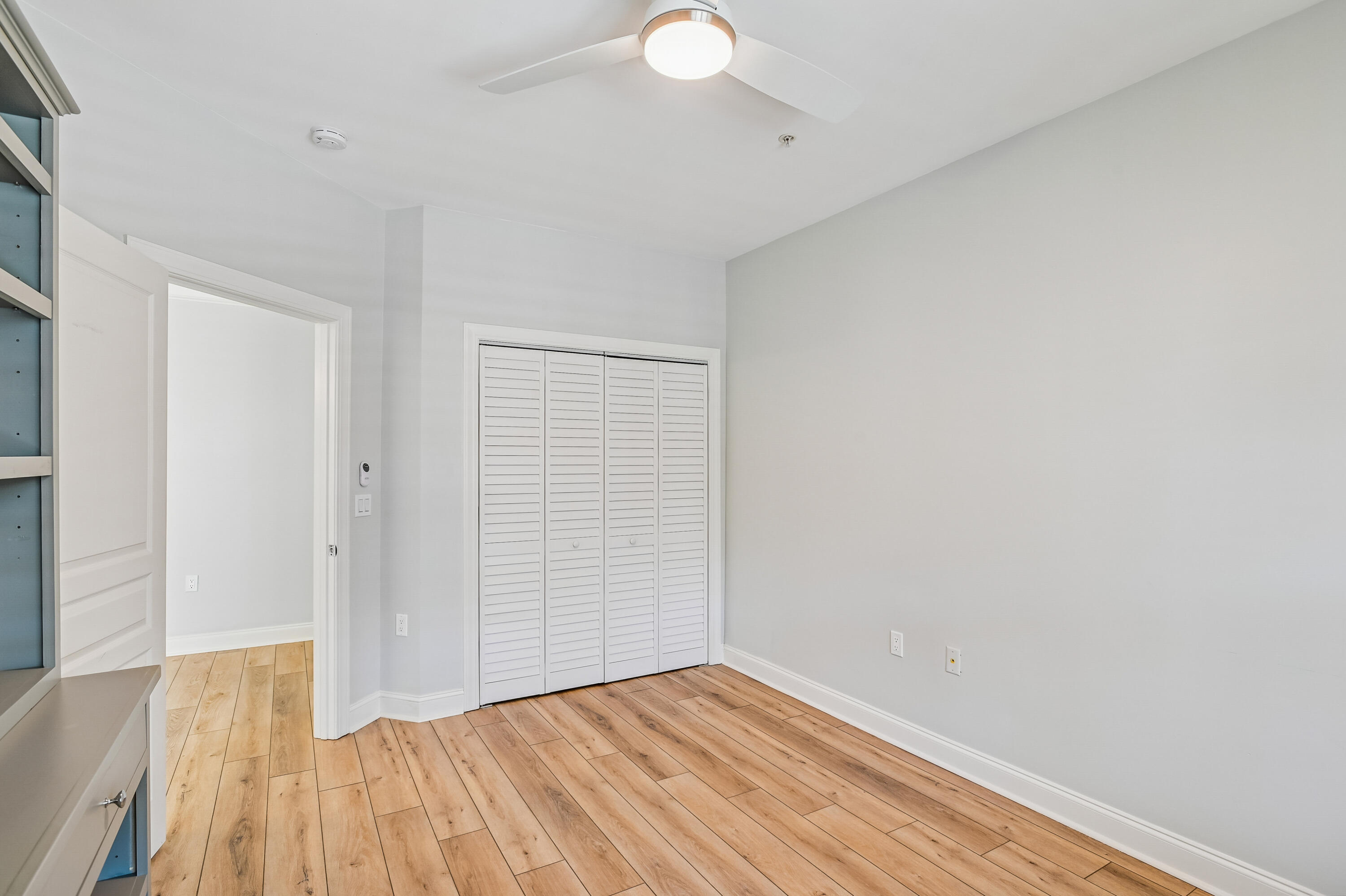 1025 Riverland Woods Place # 305