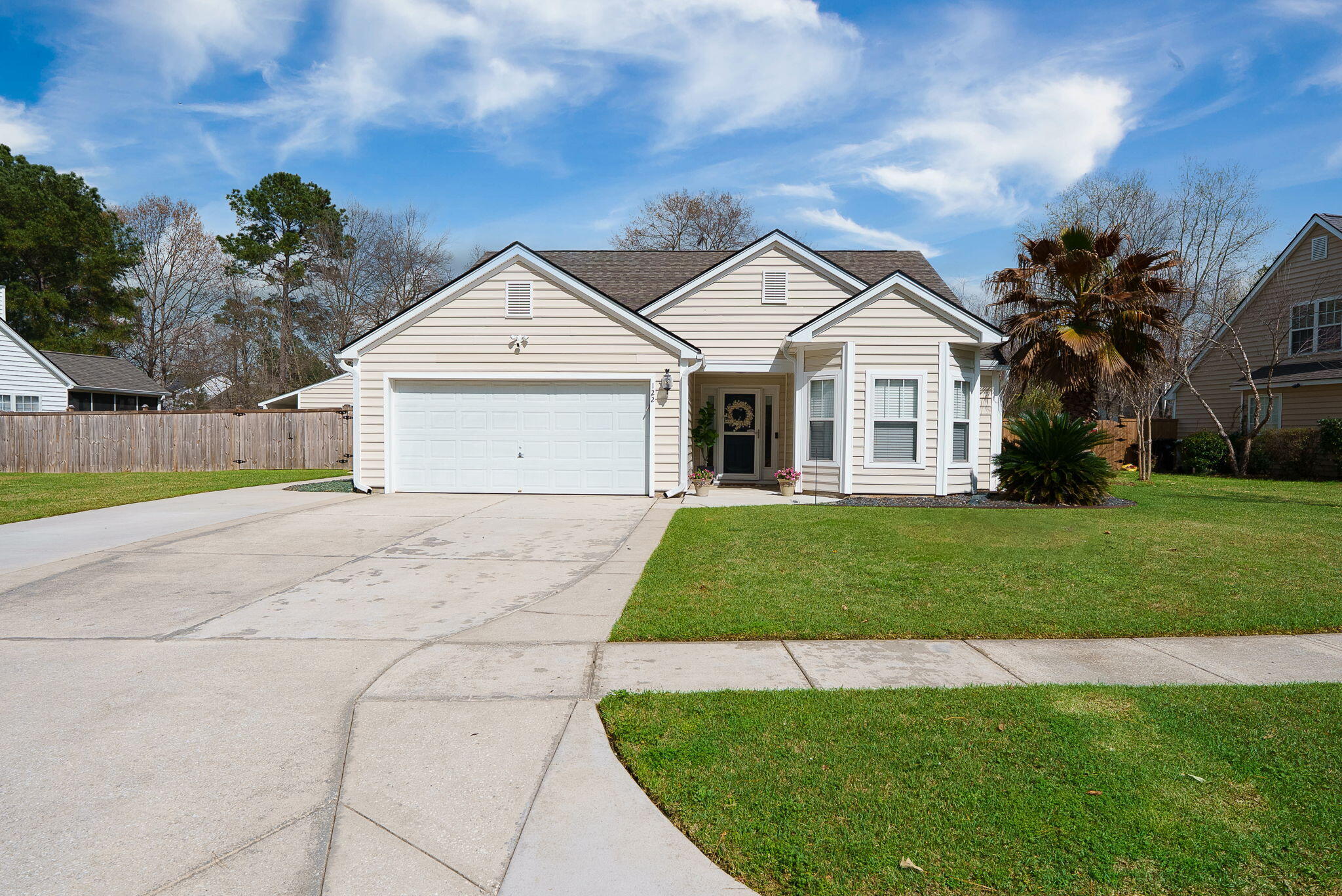 122 Thousand Oaks Circle