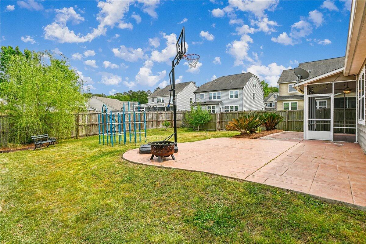 9906 Winged Elm Street