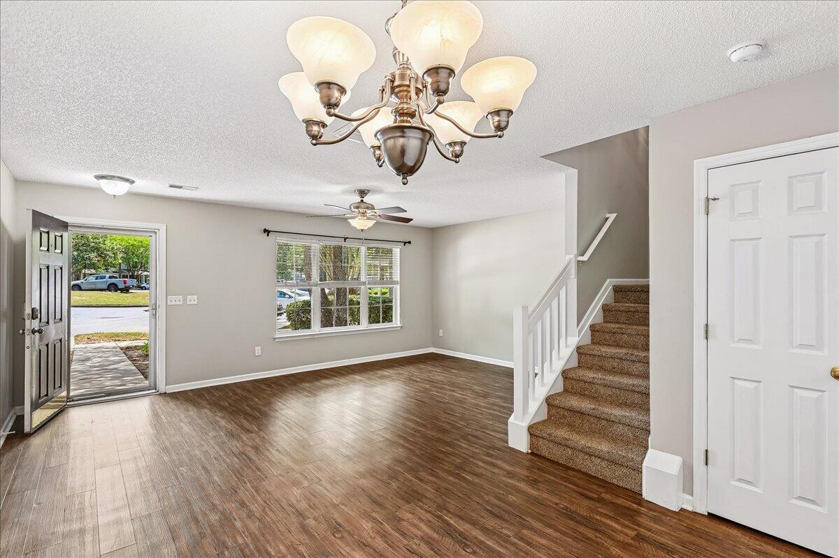 7948 Shadow Oak Drive