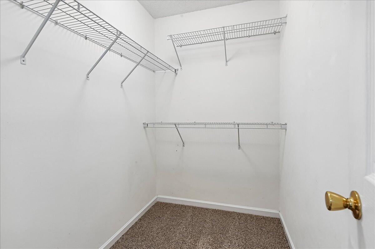 7948 Shadow Oak Drive