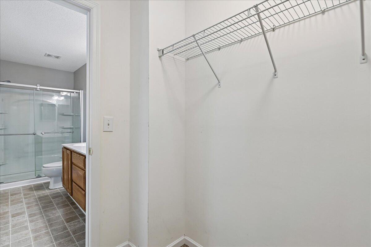 7948 Shadow Oak Drive