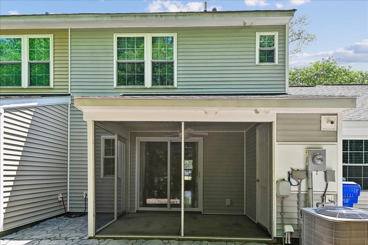 7948 Shadow Oak Drive