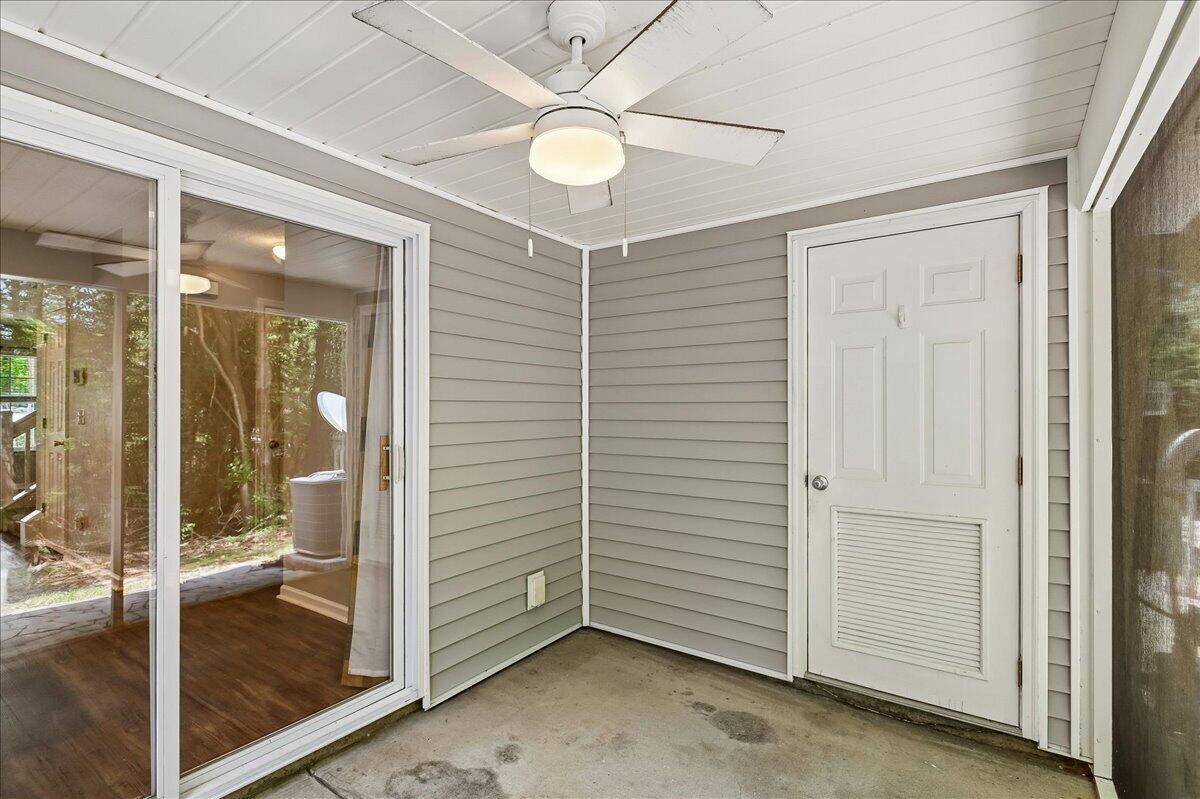 7948 Shadow Oak Drive