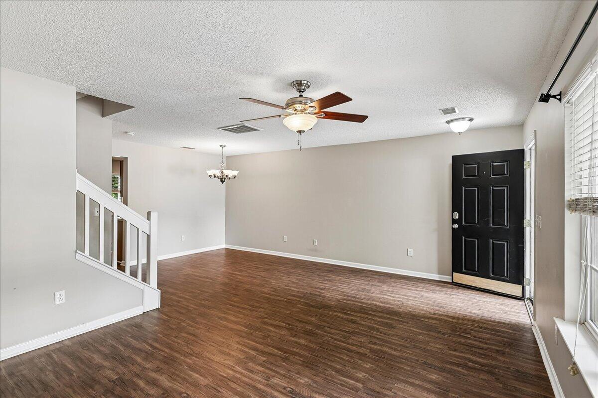 7948 Shadow Oak Drive