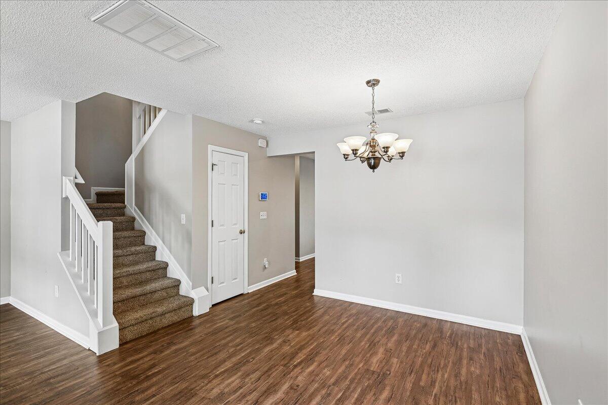 7948 Shadow Oak Drive