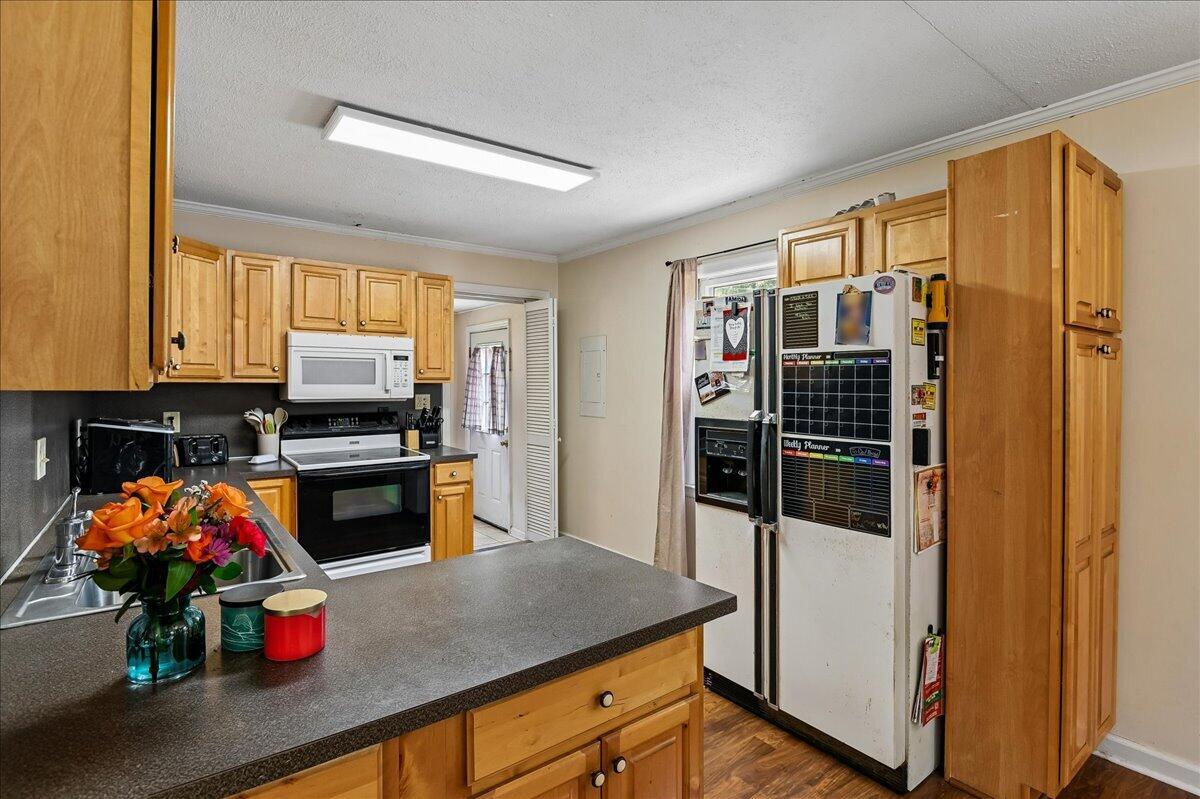 537 Hansford Drive