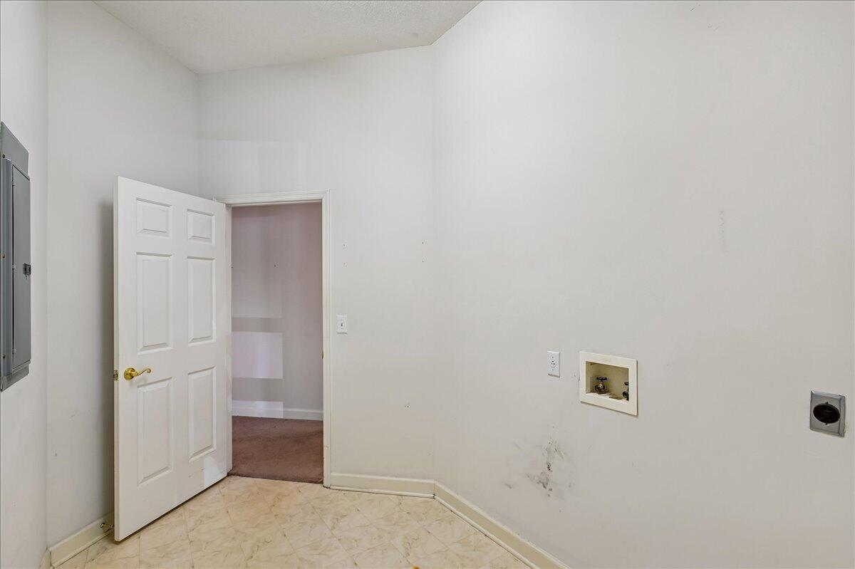 3017 Trotters Club Way