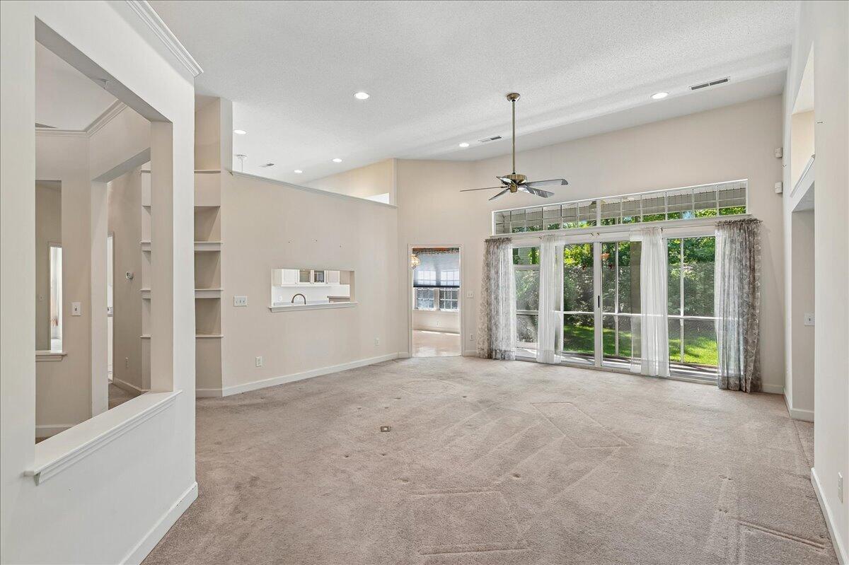 3017 Trotters Club Way