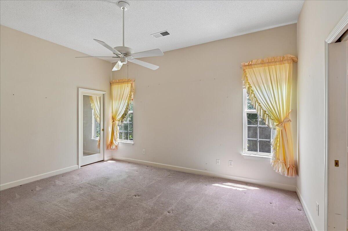 3017 Trotters Club Way