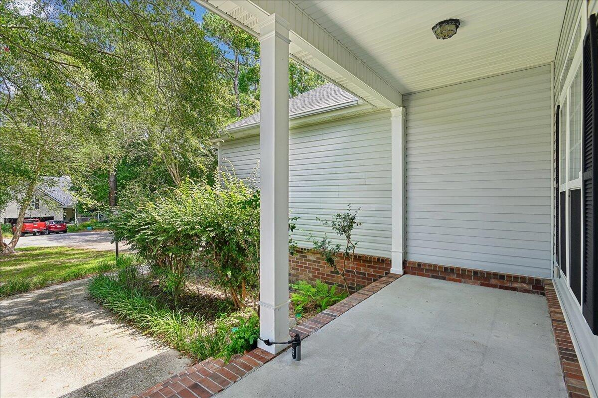 3017 Trotters Club Way