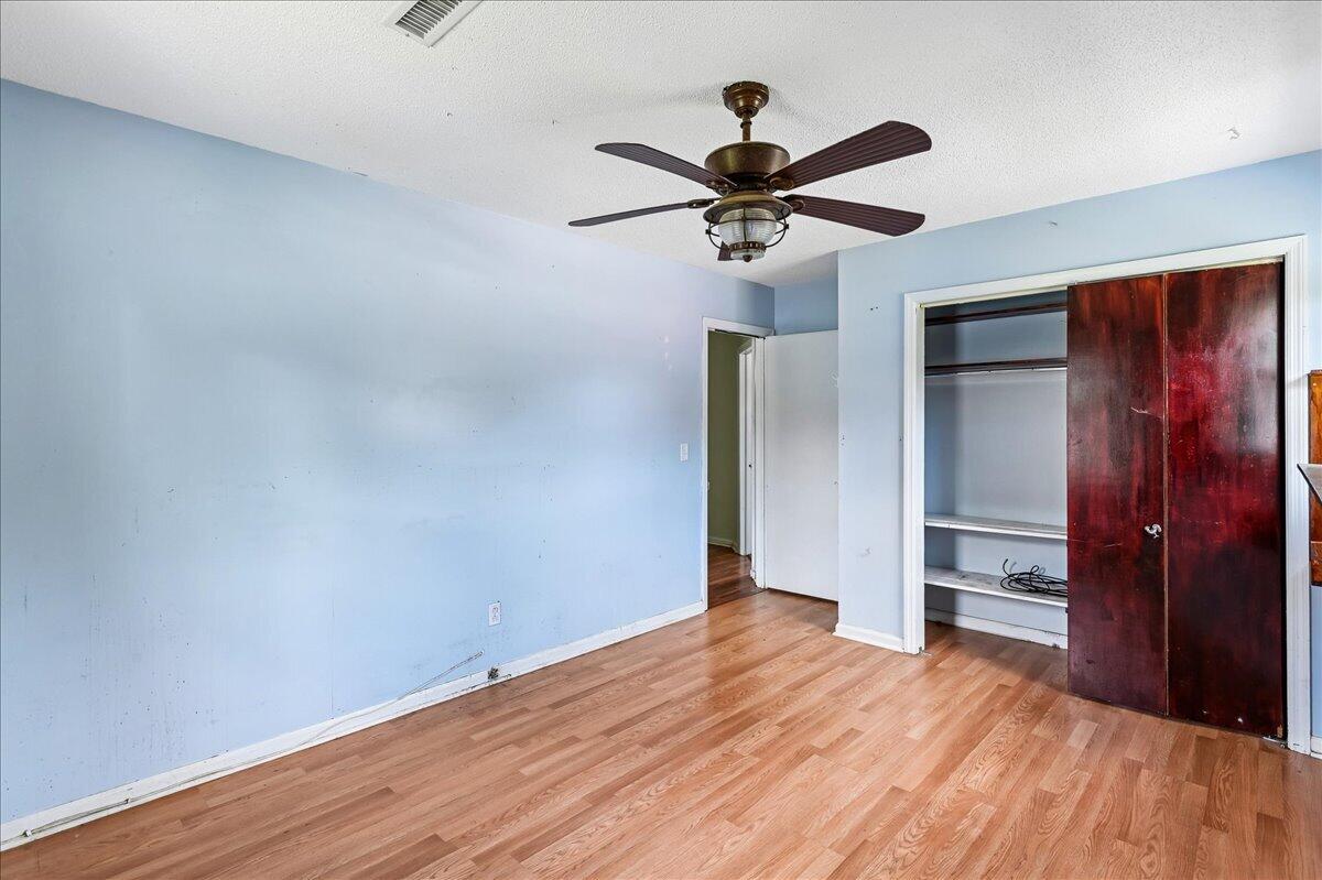 1263 Honeysuckle Lane