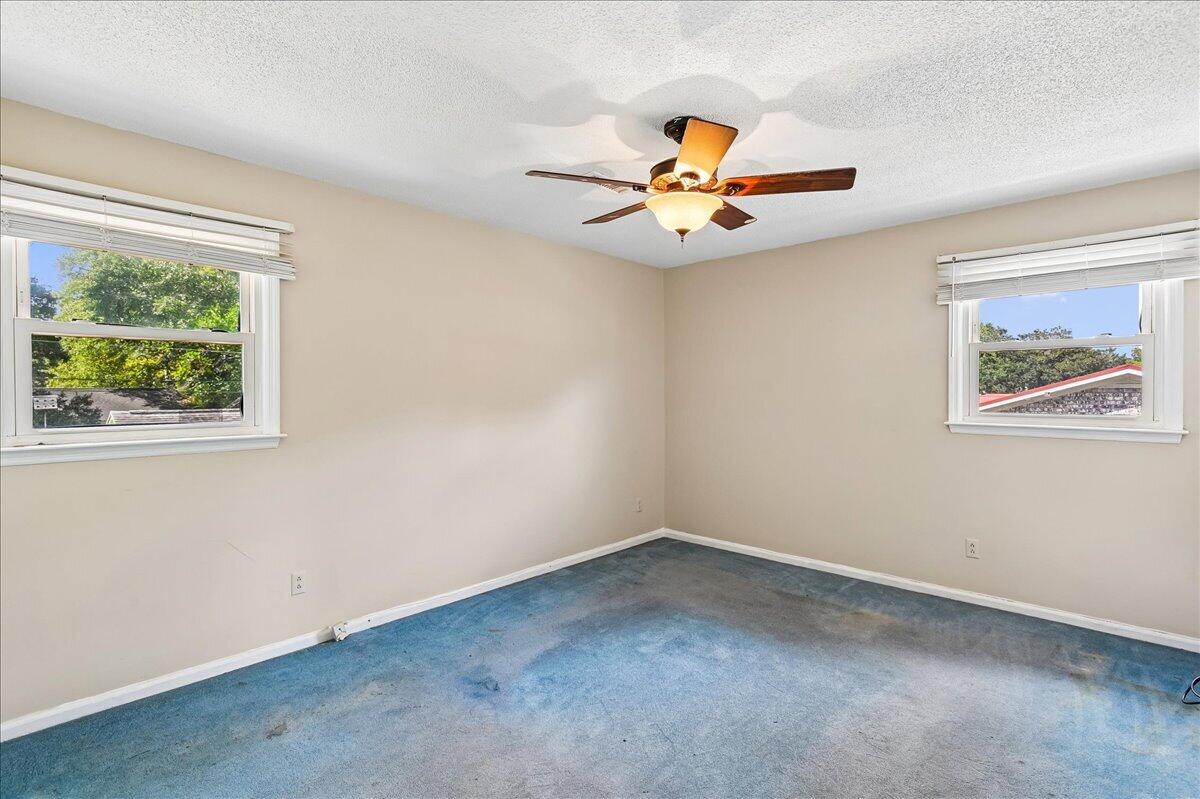 1263 Honeysuckle Lane