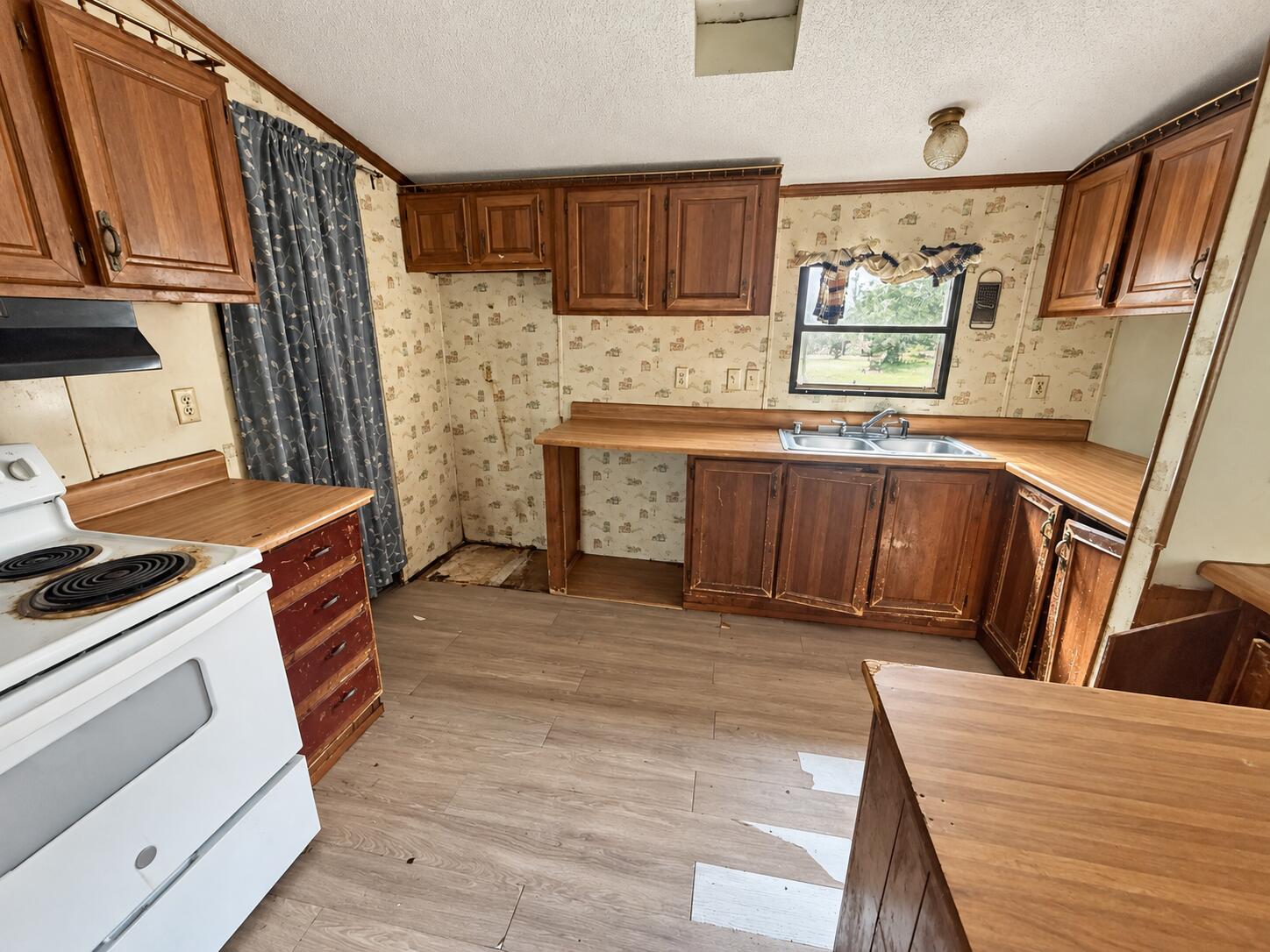 1460 Ochella Creek Court