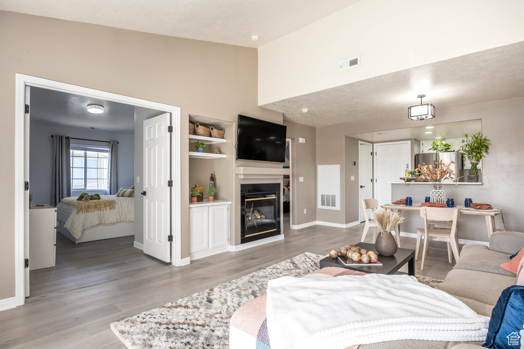 966 W BIG RIVER CT #3
