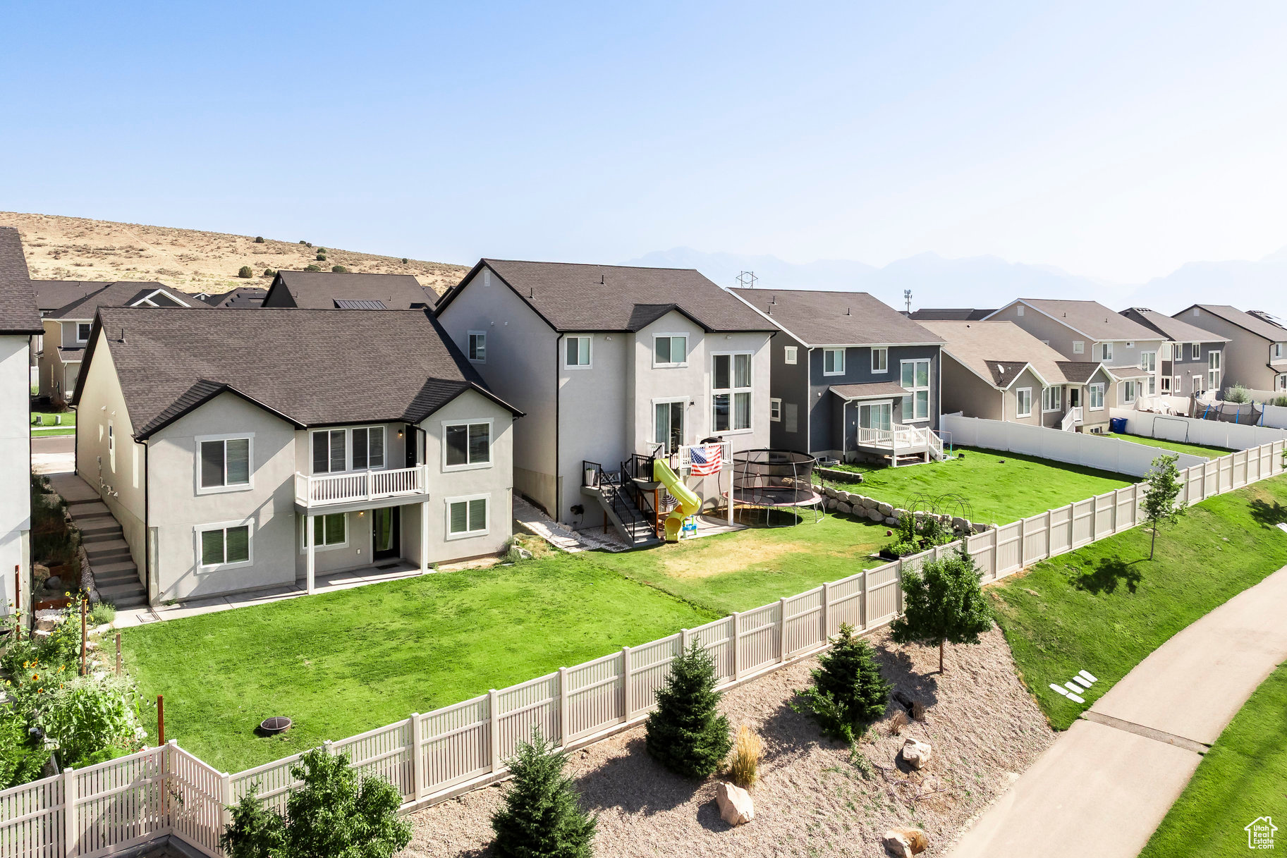 1483 W STONE GATE DR