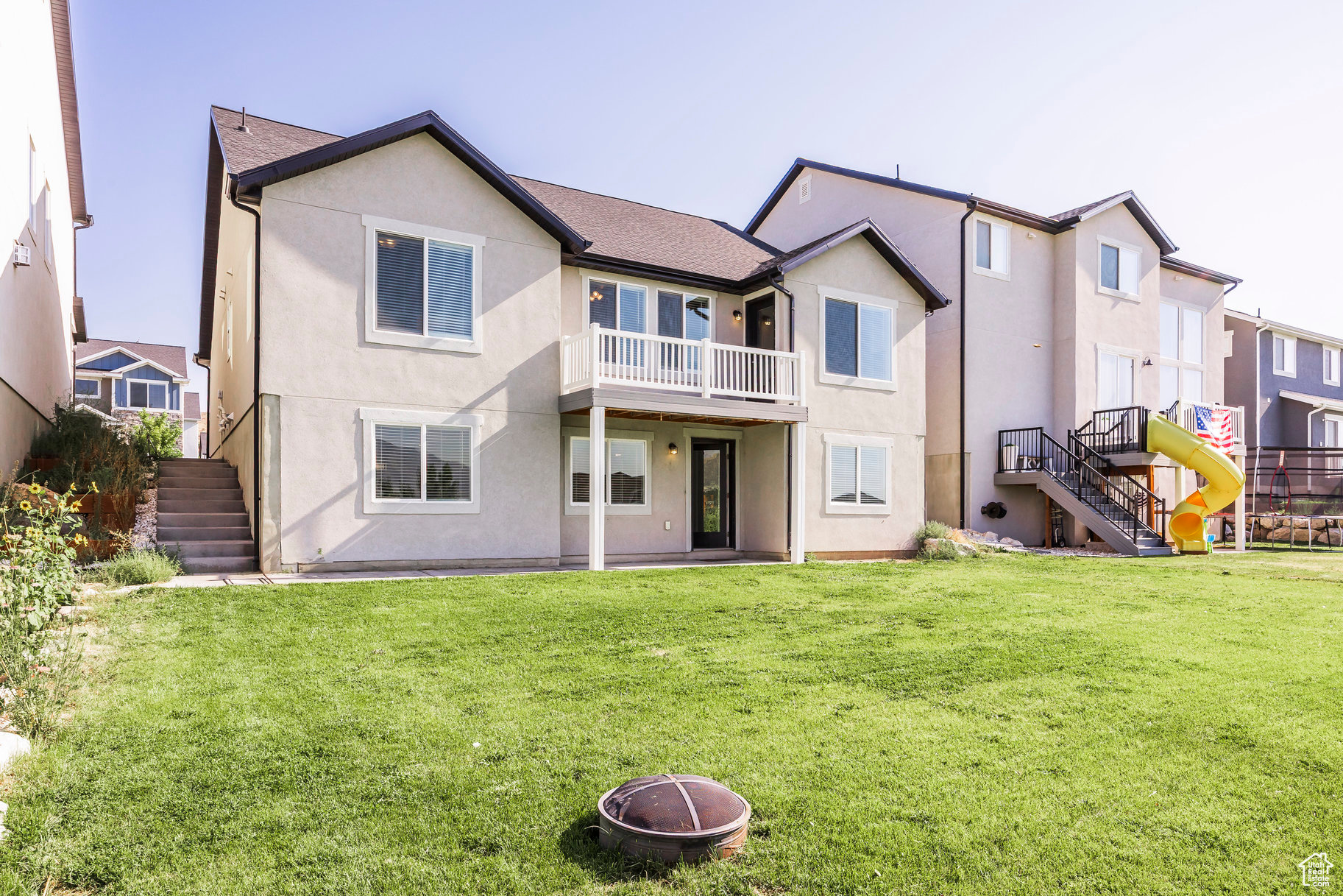 1483 W STONE GATE DR