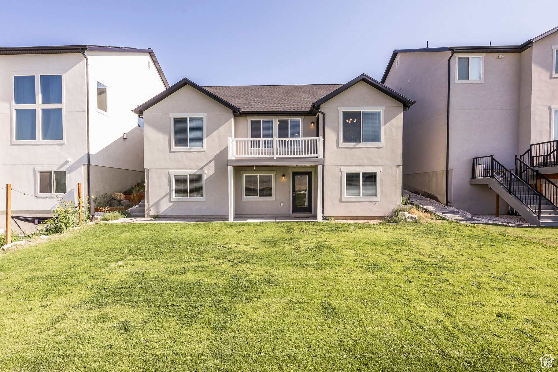 1483 W STONE GATE DR