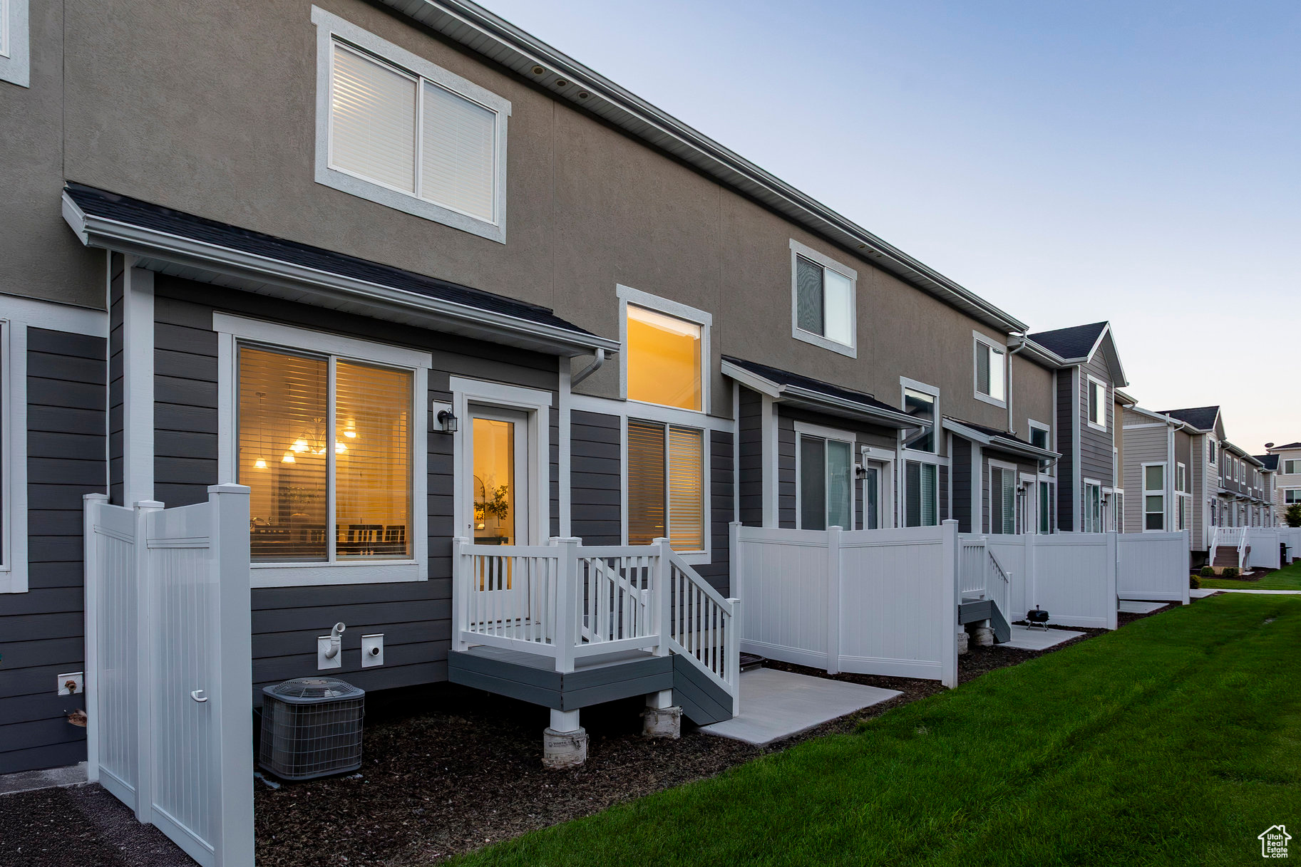 1629 N 3860 W