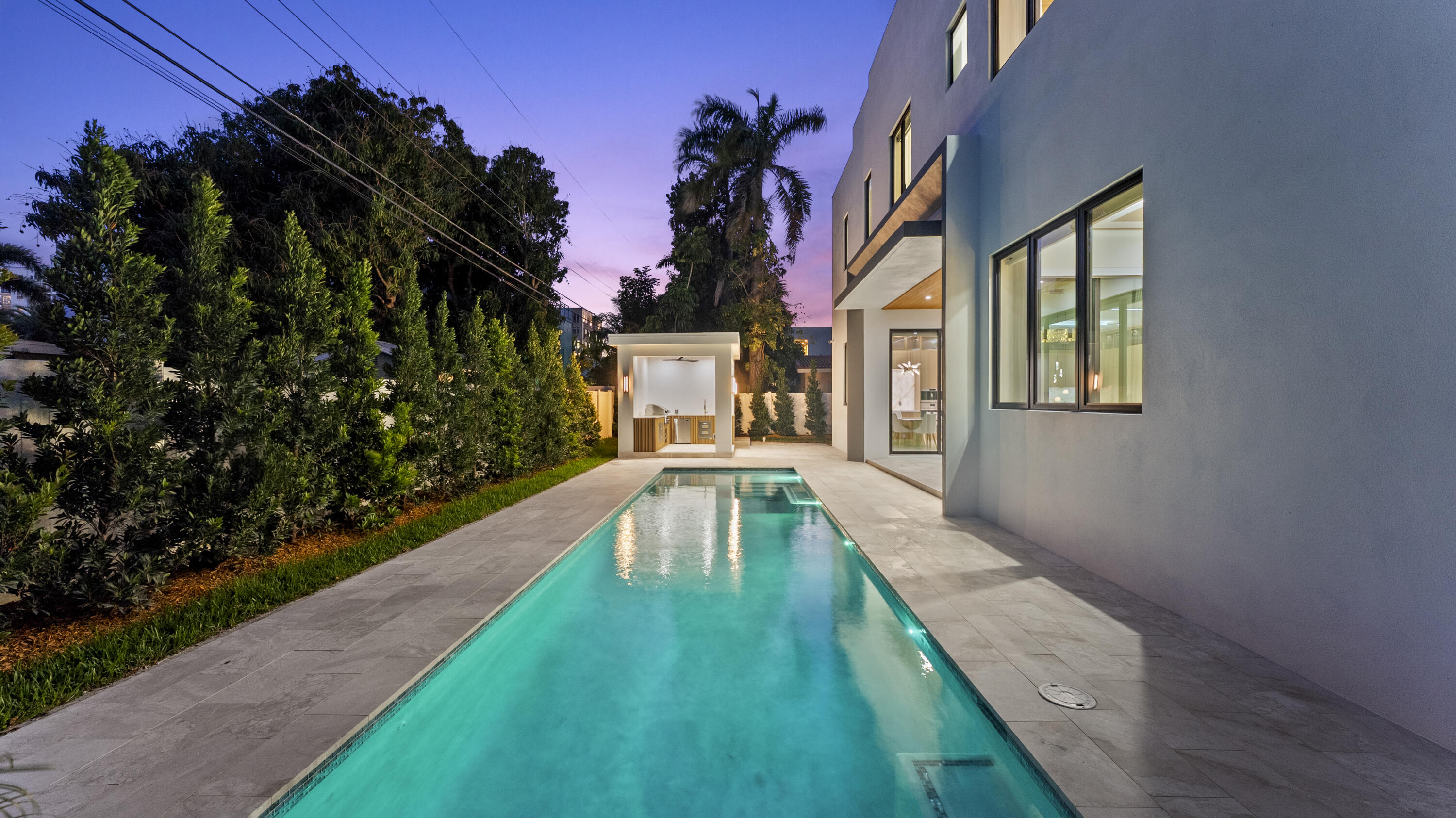 274 NE 3rd Court