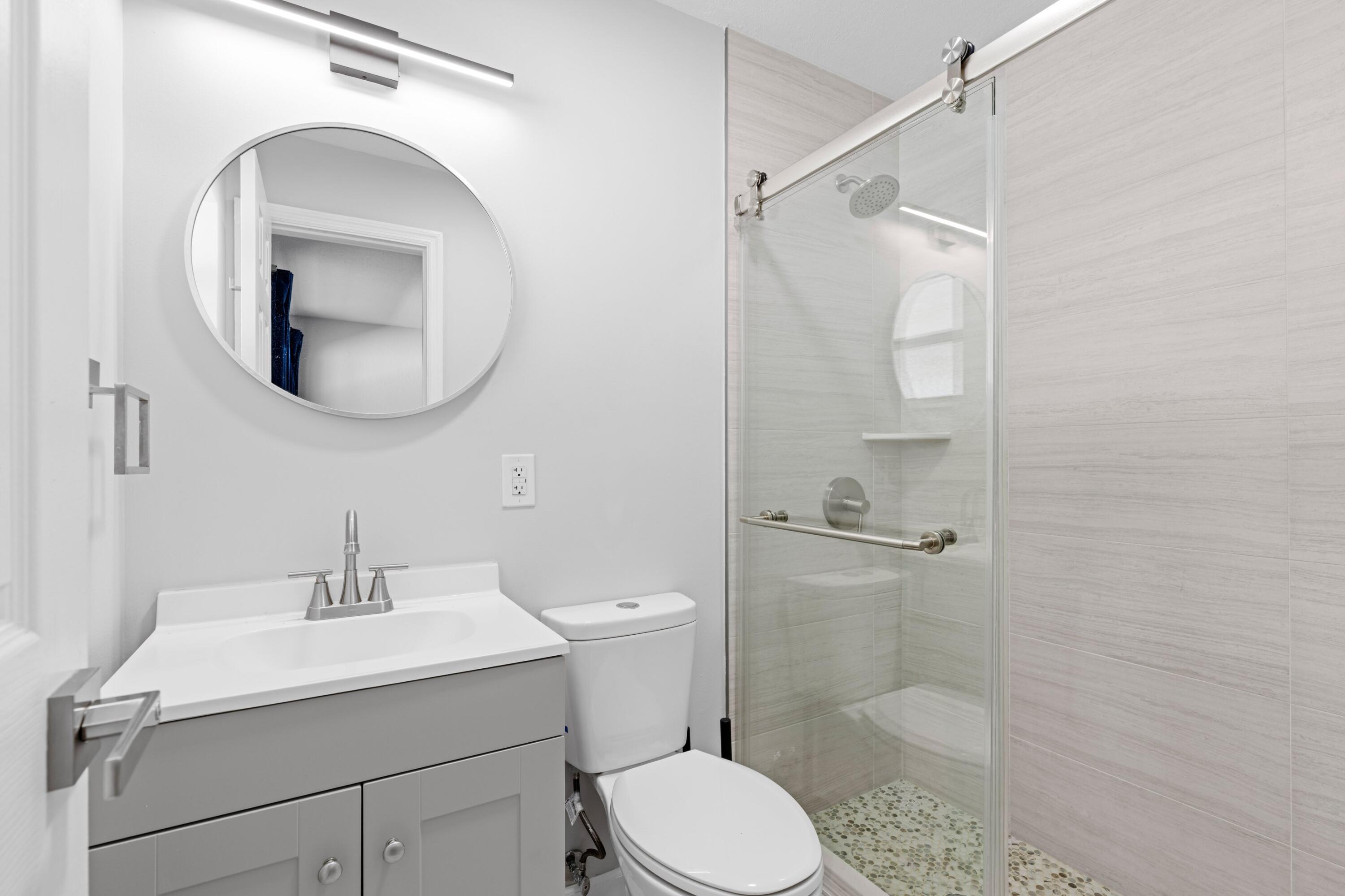 1301 NE 16TH Terrace 1-9