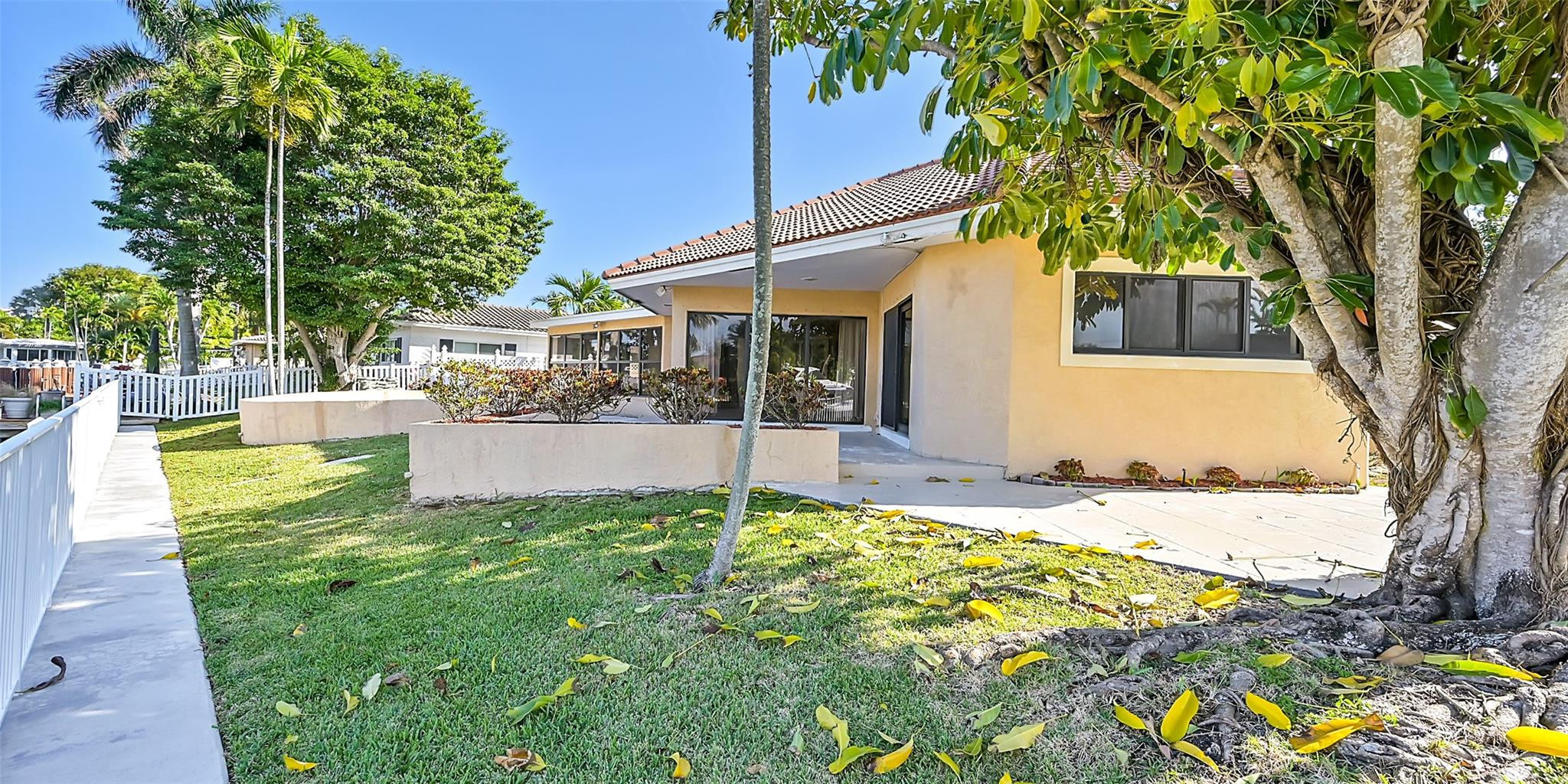 3111 NE 56th Court