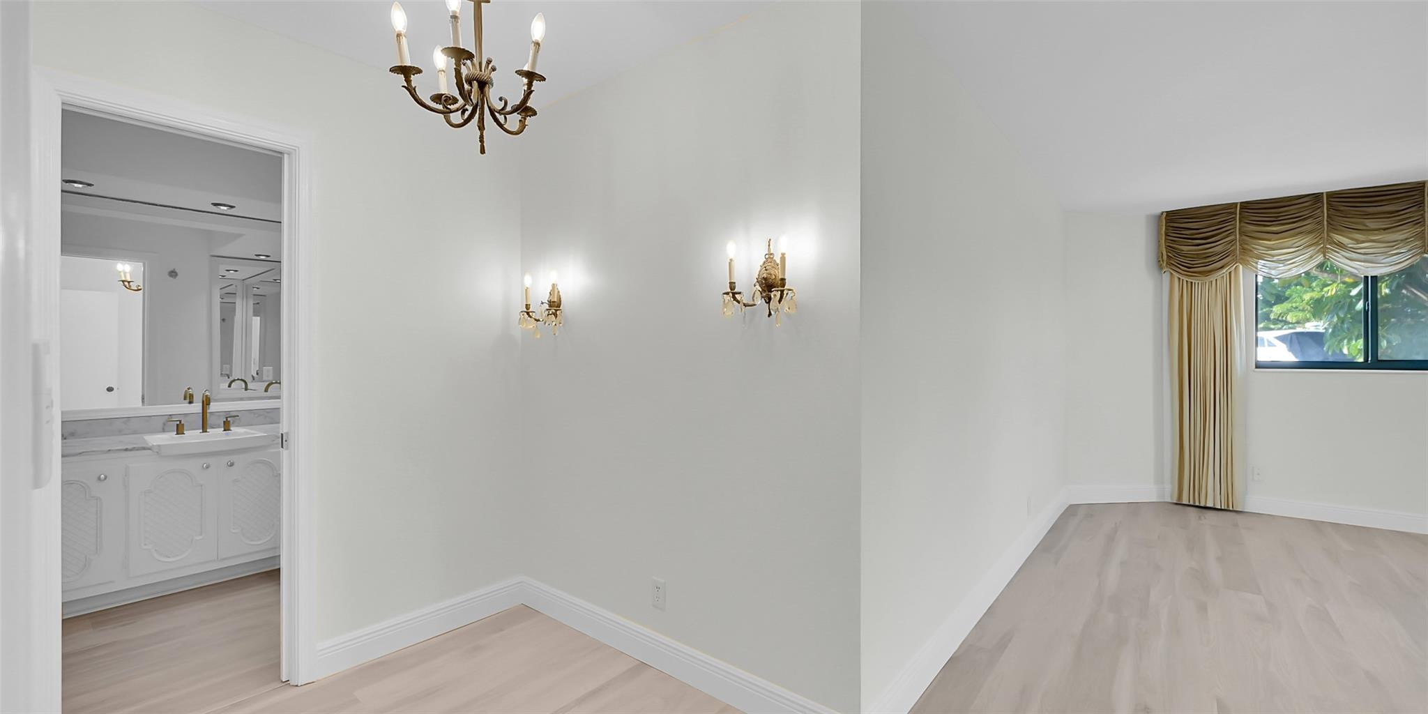 3111 NE 56th Court