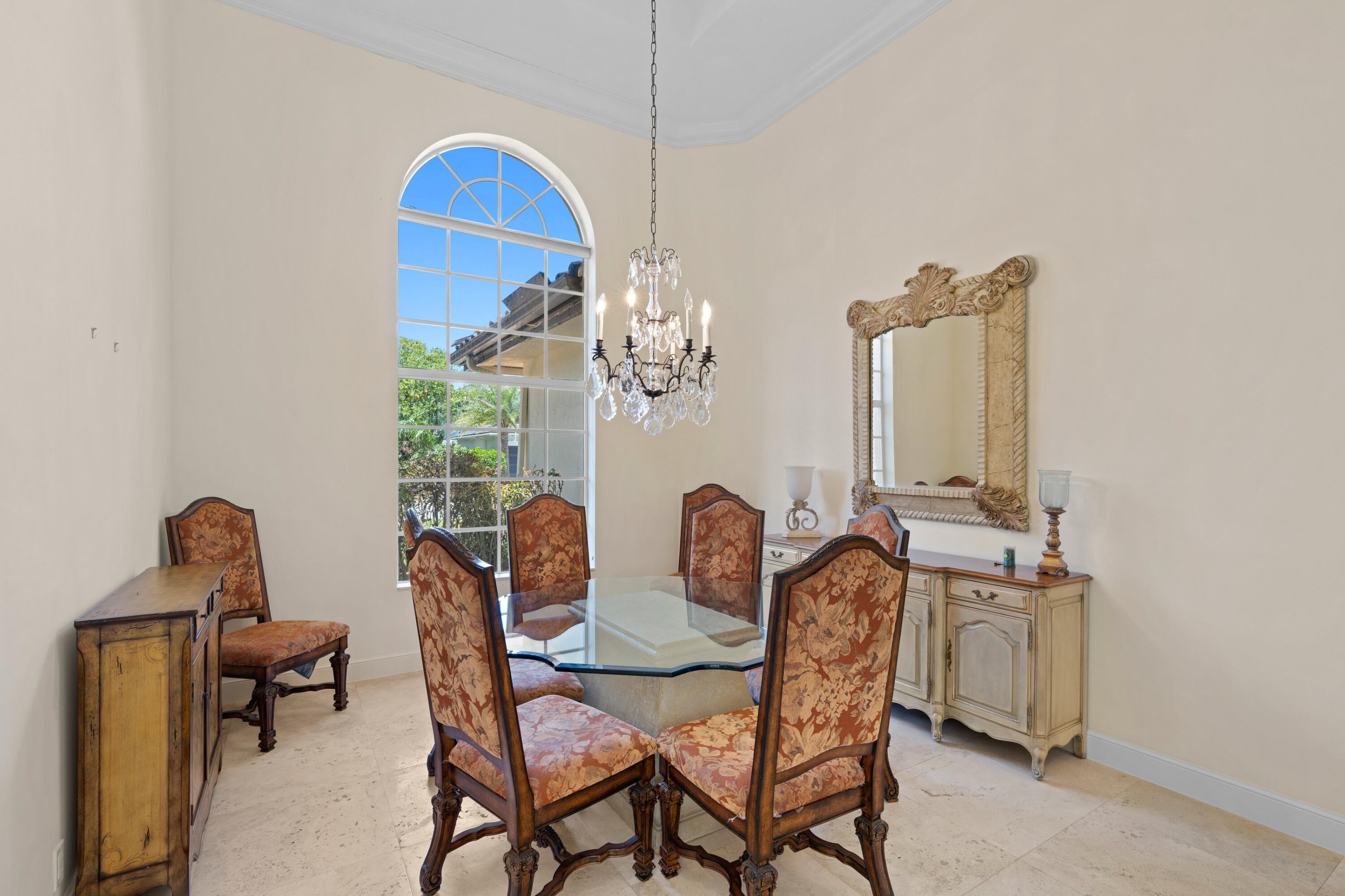 2338 W Maya Palm Drive