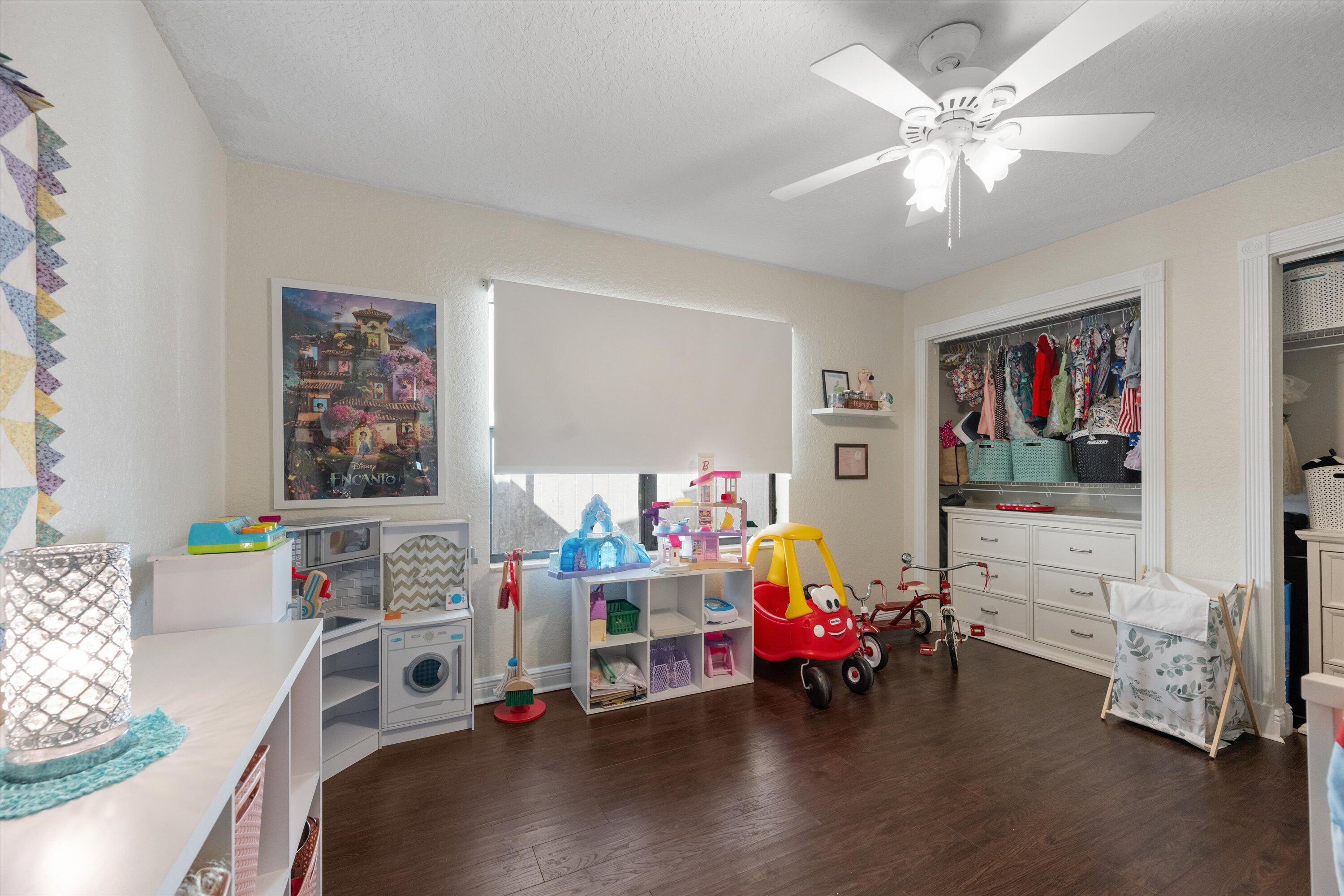 9520 Majestic Way
