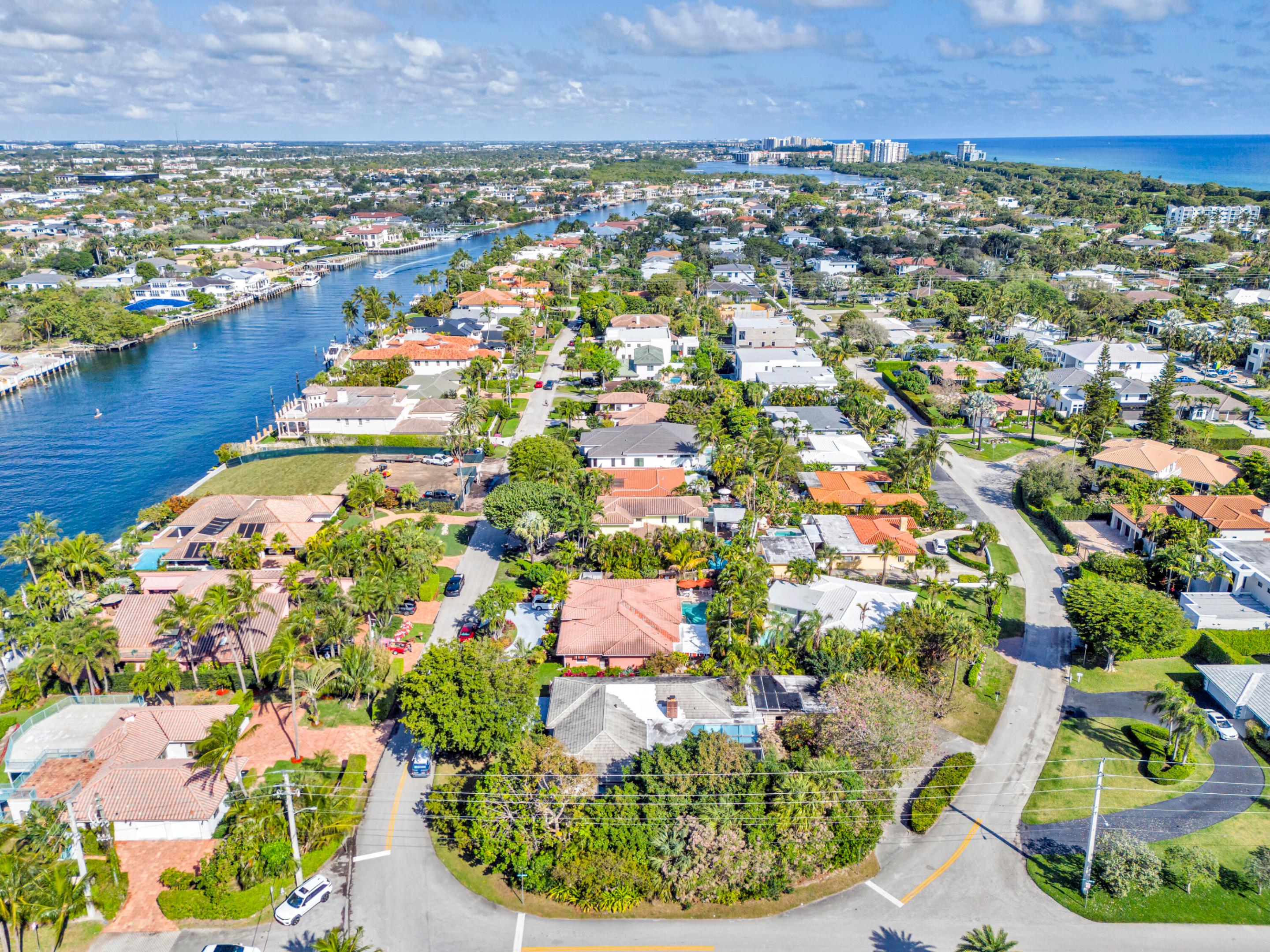 100 NE Spanish Trail