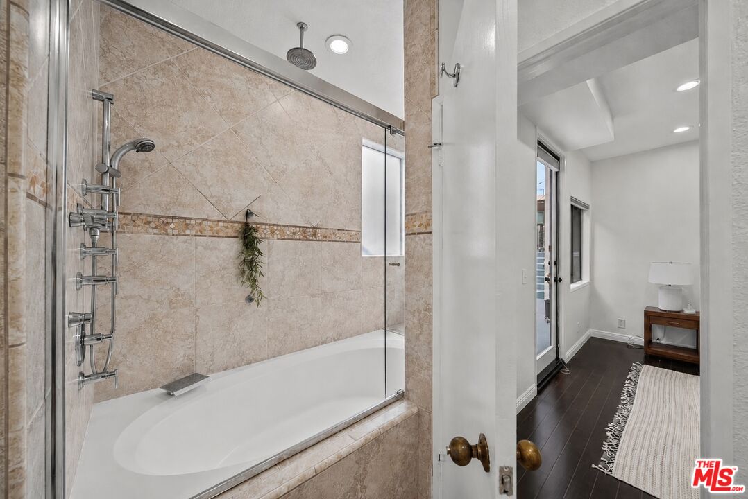 12515 Pacific Ave Unit: 208