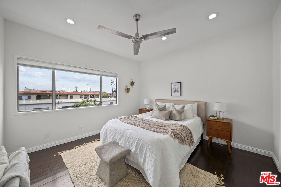 12515 Pacific Ave Unit: 208