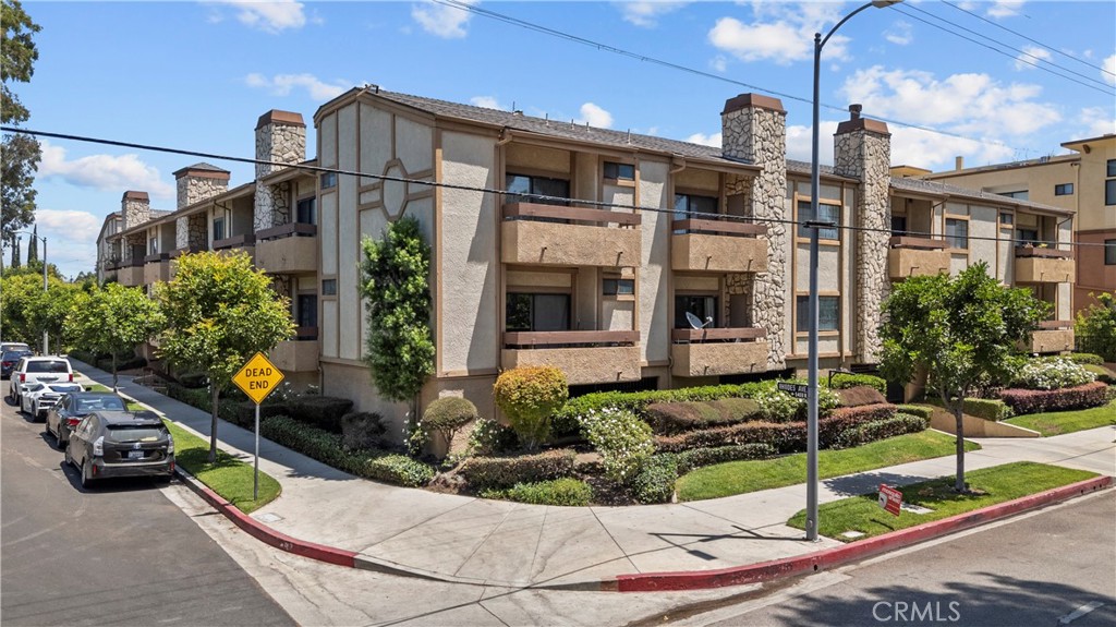 12355 Chandler Boulevard 101