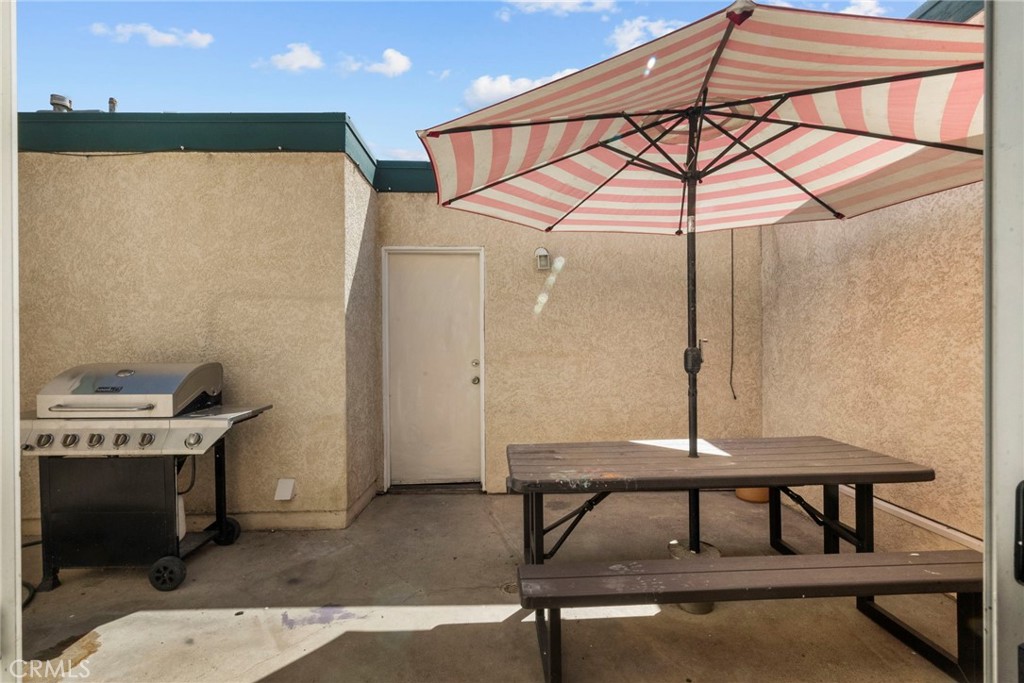 15320 Roxford Street 61