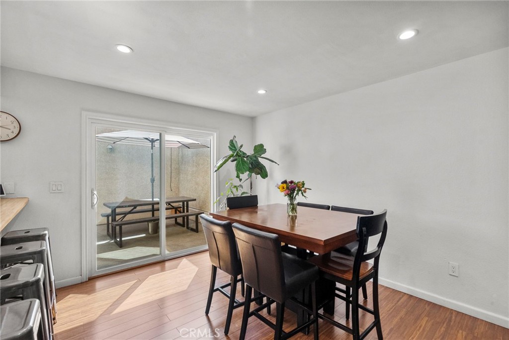 15320 Roxford Street 61