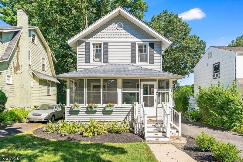 103 Midland Ave