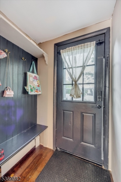 92 E Bradford Ave