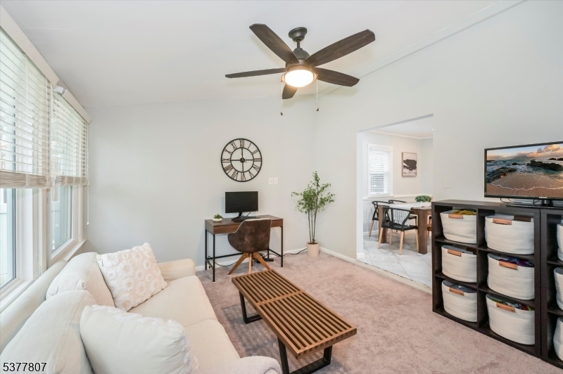 40 Eaton Pl