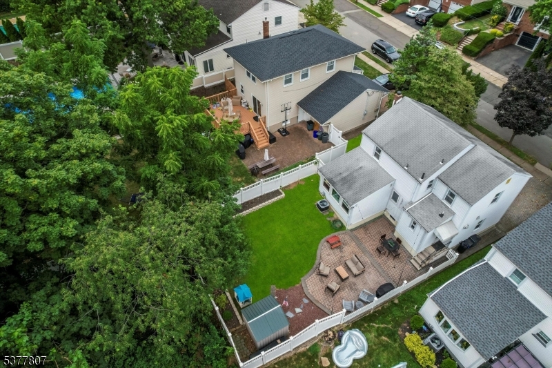 40 Eaton Pl