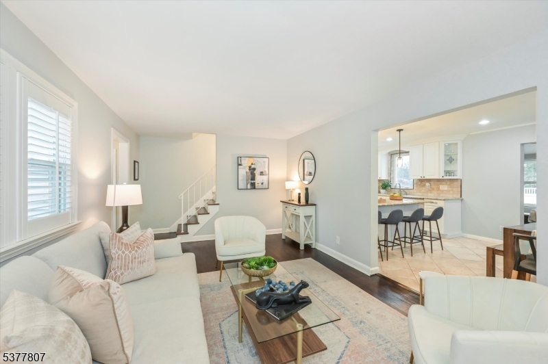 40 Eaton Pl