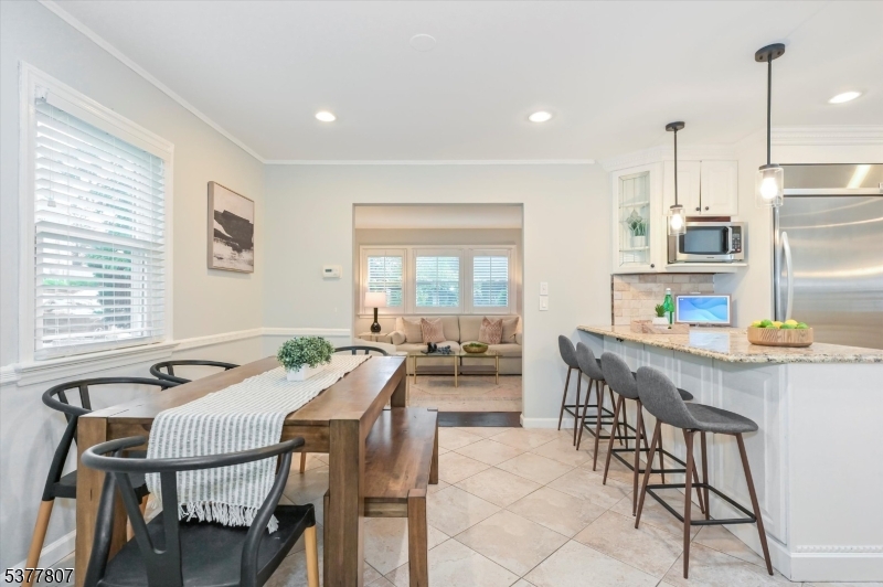 40 Eaton Pl