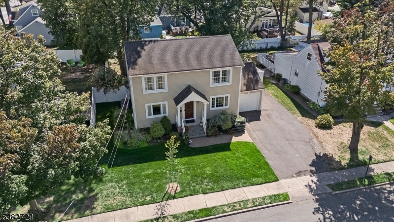 14-08 Floral Ave