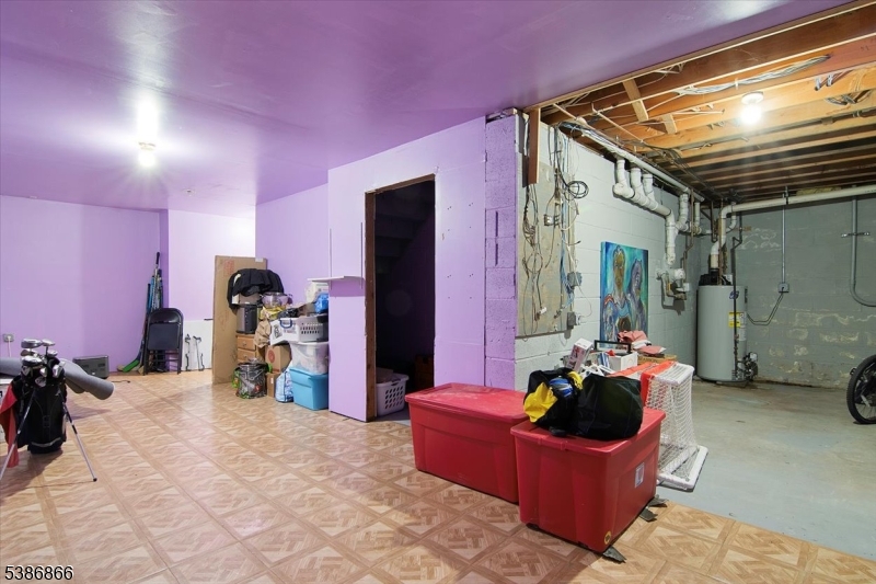 471 N Midland Ave 10