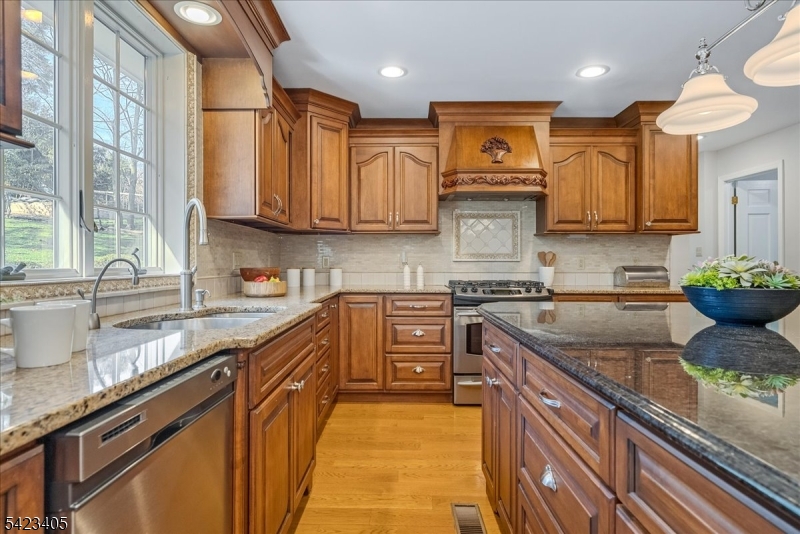 5 Edgehill Rd