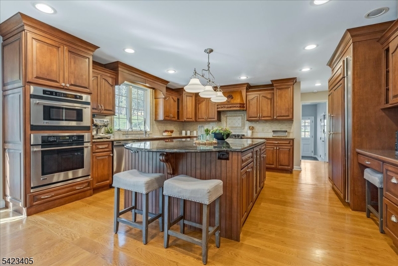 5 Edgehill Rd