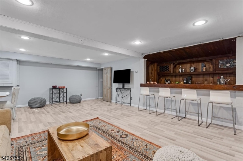 20 Remington Rd