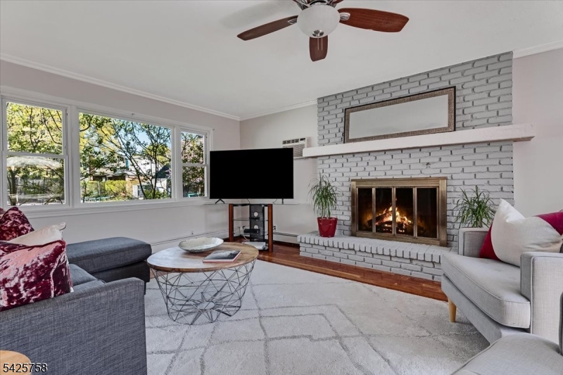 20 Remington Rd