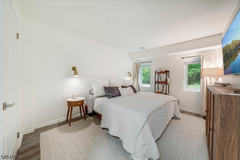 34 Loantaka Way K