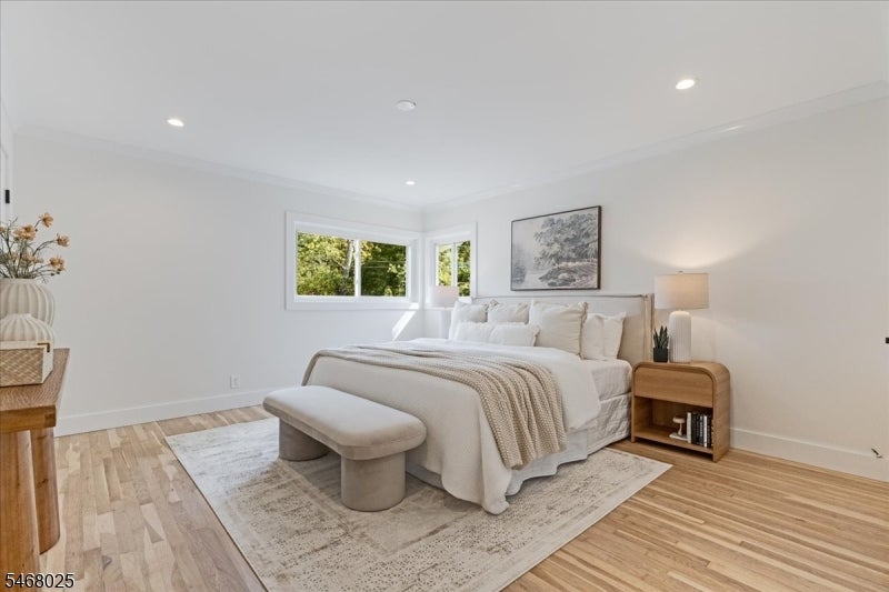 50 Brookside Ave